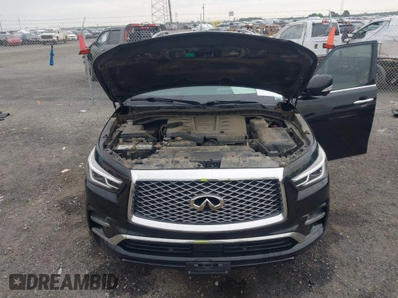 2019 Infiniti QX80 Luxe z VIN JN8AZ2NE9K9232450, wystawiony jako IAAI lot #42171227 z przebiegiem 98 279 mil mil oraz . Historia ofert i sprzedaży dostępna na DreamBid. Obrazek 10.