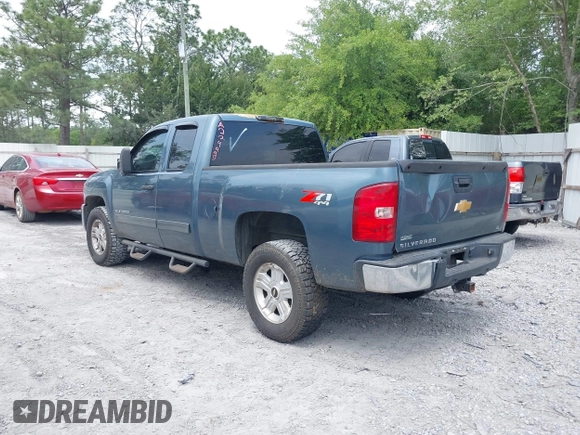 2012 Chevrolet Silverado 1500 LT with VIN 1GCRKSE77CZ229990, listed as a IAAI auction lot 42005336 with 229,317 mi miles. Bid and sale history available at carsss.com. Image 3.