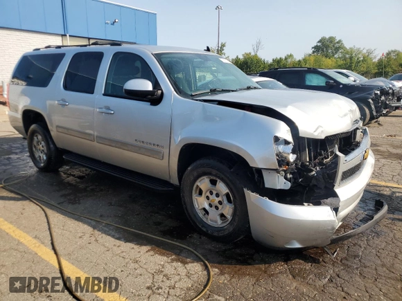 2010 Chevrolet Suburban LS with VIN 1GNUCHE08AR188822, listed as a Copart auction lot 70681704 with 161,596 mi miles and Clean Title. Bid and sale history available at carsss.com. Image 4.