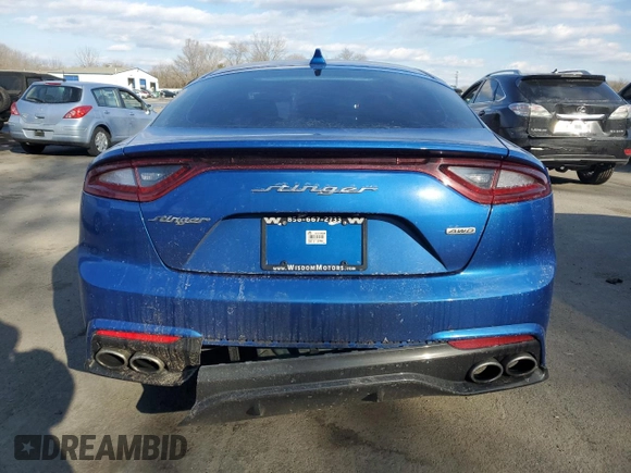 2018 Kia Stinger Premium with VIN KNAE25LA8J6021241, listed as a Copart auction lot 42581885 with 95,339 mi miles and Salvage Title. Bid and sale history available at carsss.com. Image 6.