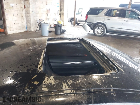 2018 Infiniti Q60 Luxe with VIN JN1EV7ELXJM393036, listed as a IAAI auction lot 41951210 with Not provided miles and . Bid and sale history available at DreamBid. Image 17.