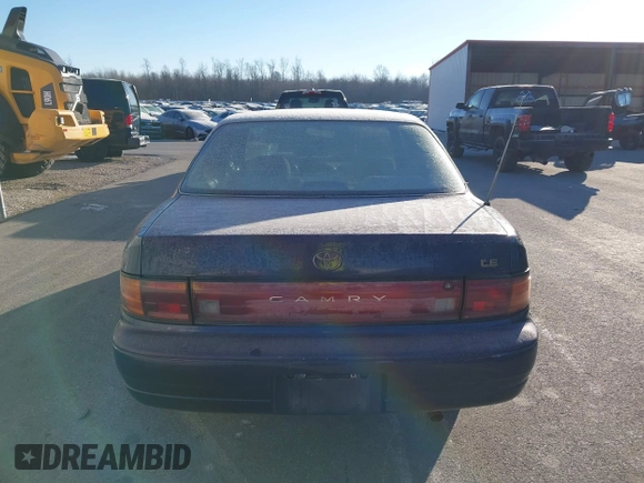 1994 Toyota Camry LE with VIN 4T1SK12EXRU374215, listed as a IAAI auction lot 41581093 with 80,397 mi miles. Bid and sale history available at carsss.com. Image 16.