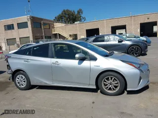 2016 Toyota Prius Two with VIN JTDKBRFU8G3007885, listed as a IAAI auction lot 41980383 with 162,740 mi miles. Bid and sale history available at carsss.com. Image 14.