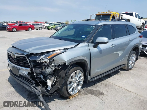 2021 Toyota Highlander Limited z VIN 5TDYZRAH1MS526643, wystawiony jako IAAI lot #41920215 z przebiegiem 34 730 mil mil oraz . Historia ofert i sprzedaży dostępna na DreamBid. Obrazek 20.