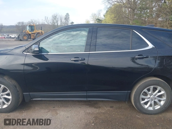 2019 Chevrolet Equinox LT with VIN 2GNAXKEV4K6118943, listed as a IAAI auction lot 42075986 with 100,000 mi miles and . Bid and sale history available at carsss.com. Image 14.