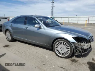 2007 Mercedes-Benz S 550 z VIN WDDNG71X27A108362, wystawiony jako Copart lot #58096325 z przebiegiem 224 874 mil mil oraz Szkoda całkowita • Salvage title. Historia ofert i sprzedaży dostępna na DreamBid. Obrazek 4.