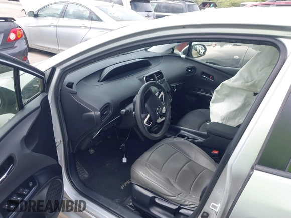 2016 Toyota Prius Two z VIN JTDKBRFU7G3002502, wystawiony jako IAAI lot #42241469 z przebiegiem 120 049 mil mil oraz . Historia ofert i sprzedaży dostępna na DreamBid. Obrazek 5.