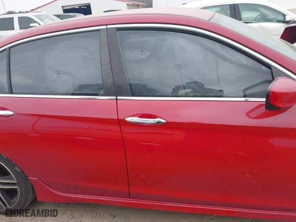 2017 Honda Accord Sedan Sport SE with VIN 1HGCR2F1XHA133452, listed as a IAAI auction lot 41802557 with 184,267 mi miles. Bid and sale history available at carsss.com. Image 14.