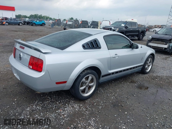 2006 Ford Mustang Standard с VIN 1ZVHT80N365131890, выставлен на аукционе IAAI как лот 42291926 с пробегом 199 403 миль миль и . История ставок и продаж доступна на DreamBid. Изображение 4.