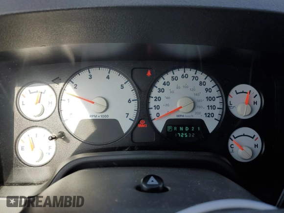 2008 Dodge 1500 ST with VIN 1D7HU18248J226766, listed as a Copart auction lot 52547185 with 172,532 mi miles and Salvage Title. Bid and sale history available at DreamBid. Image 9.