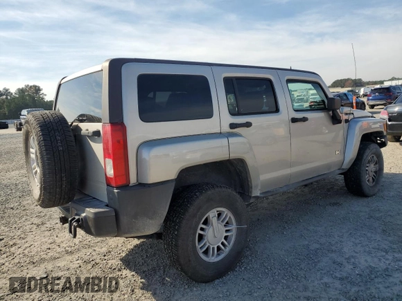2008 Hummer H3 SUV Luxury with VIN 5GTEN13E288113149, listed as a Copart auction lot 81166824 with 195,040 mi miles and Salvage Title. Bid and sale history available at carsss.com. Image 3.