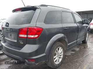 2017 Dodge Journey SXT z VIN 3C4PDCBG7HT511153, wystawiony jako IAAI lot #42098664 z przebiegiem 162 636 mil mil oraz . Historia ofert i sprzedaży dostępna na DreamBid. Obrazek 4.