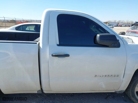 2018 Chevrolet Silverado 1500 Work Truck with VIN 1GCNCNEH0JZ107314, listed as a IAAI auction lot 41663669 with 79,609 mi miles. Bid and sale history available at carsss.com. Image 13.