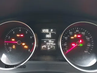 2015 Volkswagen Jetta SE с VIN 3VWD17AJ2FM309891, выставлен на аукционе IAAI как лот 42657281 с пробегом 134 046 миль миль и . История ставок и продаж доступна на DreamBid. Изображение 7.