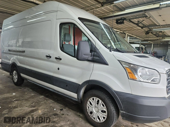 2018 Ford Transit с VIN 1FTYR3XM8JKB31055, выставлен на аукционе IAAI как лот 42791422 с пробегом 130 835 миль миль и . История ставок и продаж доступна на DreamBid. Изображение 21.