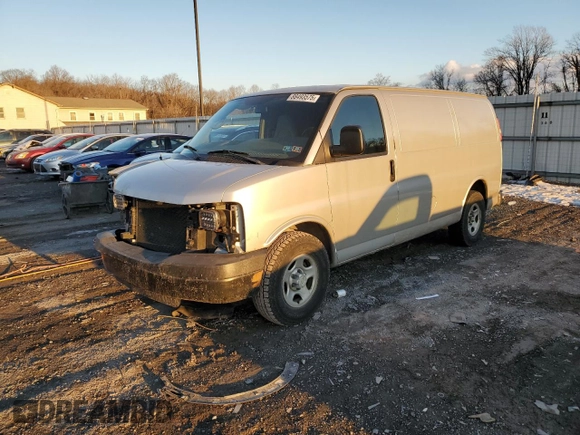 2005 Chevrolet Express Cargo z VIN 1GCFG15T251234110, wystawiony jako Copart lot #88493575 z przebiegiem Nie podano mil oraz Szkoda całkowita • Salvage title. Historia ofert i sprzedaży dostępna na DreamBid. Obrazek 1.