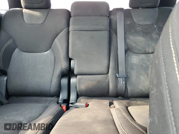 2017 Jeep Cherokee Latitude with VIN 1C4PJLCBXHW534318, listed as a Copart auction lot 59380155 with 101,051 mi miles and Salvage title. Bid and sale history available at DreamBid. Image 10.