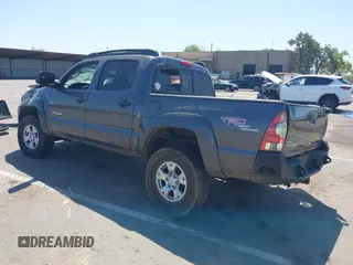 2011 Toyota Tacoma with VIN 5TFLU4EN6BX008627, listed as a IAAI auction lot 42033587 with 179,083 mi miles. Bid and sale history available at carsss.com. Image 3.