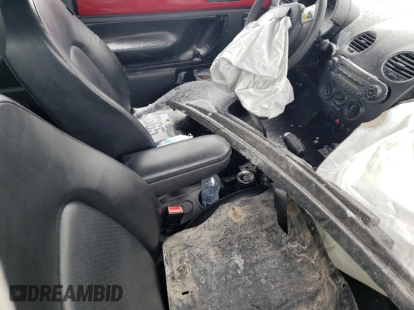 2006 Volkswagen Beetle with VIN 3VWPW21C66M423265, listed as a Copart auction lot 43846305 with Not Provided miles and Salvage Title. Bid and sale history available at DreamBid. Image 10.