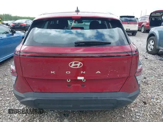 2025 Hyundai Kona SE с VIN KM8HA3AB5SU186210, выставлен на аукционе IAAI как лот 42150185 с пробегом 10 304 миль миль и . История ставок и продаж доступна на DreamBid. Изображение 17.