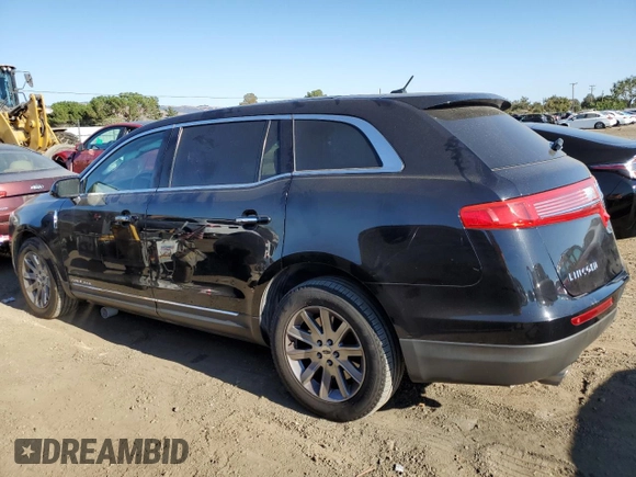 2019 Lincoln MKT with VIN 2LMHJ5NK1KBL00395, listed as a Copart auction lot 72625494 with 167,616 mi miles and Salvage Title. Bid and sale history available at DreamBid. Image 2.