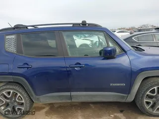 2017 Jeep Renegade Altitude with VIN ZACCJABB9HPG45573, listed as a IAAI auction lot 40929936 with 103,810 mi miles. Bid and sale history available at carsss.com. Image 13.