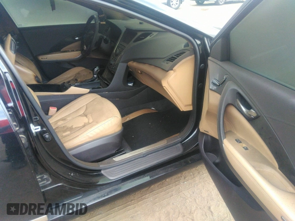 2012 Hyundai Azera with VIN KMHFG4JG8CA164177, listed as a IAAI auction lot 42787380 with 160,980 mi miles and . Bid and sale history available at DreamBid. Image 5.