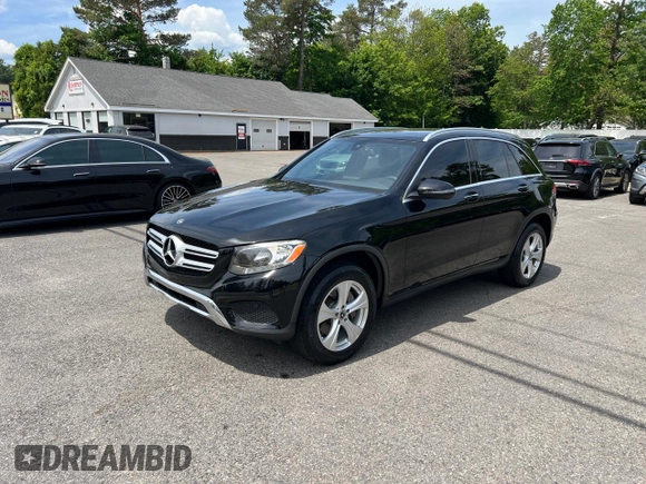 2017 Mercedes-Benz GLC 300 z VIN WDC0G4JB4HV010669, wystawiony jako Copart lot #58984365 z przebiegiem 141 073 mil mil oraz Tytuł czysty. Historia ofert i sprzedaży dostępna na DreamBid. Obrazek 2.