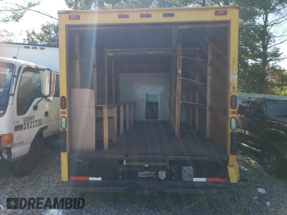 2003 GMC Savana Commercial C6Y SRW with VIN 1GDHG31U931902268, listed as a Copart auction lot 64520103 with Not Provided miles and Salvage Title. Bid and sale history available at carsss.com. Image 10.
