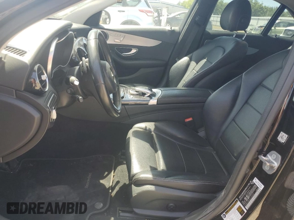 2016 Mercedes-Benz C 300 z VIN 55SWF4JB0GU162608, wystawiony jako Copart lot #57307745 z przebiegiem 86 459 mil mil oraz Szkoda całkowita • Salvage title. Historia ofert i sprzedaży dostępna na DreamBid. Obrazek 7.