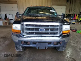 2000 Ford Super Duty F-250 XL with VIN 1FTNX21L6YED13882, listed as a Copart auction lot 46258105 with 132,339 mi miles and Salvage Title. Bid and sale history available at carsss.com. Image 5.