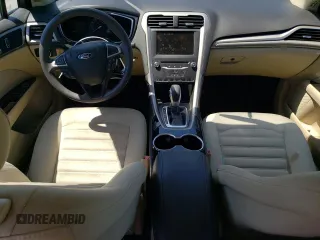 2015 Ford Fusion SE с VIN 3FA6P0H79FR135239, выставлен на аукционе Copart как лот 42052754 с пробегом 178 603 миль миль и Списание • Salvage title. История ставок и продаж доступна на DreamBid. Изображение 8.