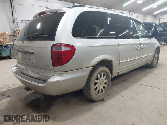 2001 Chrysler Town & Country LXi with VIN 2C4GP54L21R200770, listed as a IAAI auction lot 42206845 with Not Provided miles and . Bid and sale history available at DreamBid. Image 4.