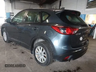 2013 Mazda CX-5 Sport z VIN JM3KE2BE0D0131781, wystawiony jako IAAI lot #42202370 z przebiegiem 240 516 mil mil oraz . Historia ofert i sprzedaży dostępna na DreamBid. Obrazek 3.