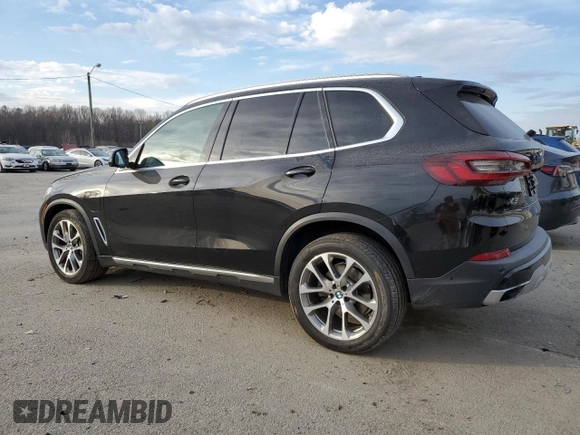2021 BMW X5 xDrive45e with VIN 5UXTA6C07M9E59778, listed as a Copart auction lot 47310465 with 70,149 mi miles and Salvage Title. Bid and sale history available at carsss.com. Image 2.