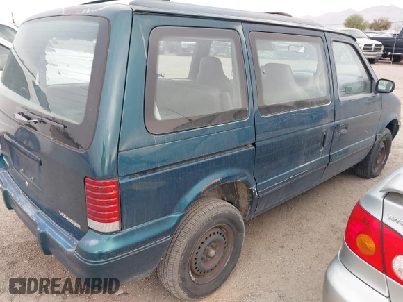 1994 Plymouth Voyager z VIN 2P4GH2531RR744369, wystawiony jako IAAI lot #41518275 z przebiegiem 169 490 mil mil oraz . Historia ofert i sprzedaży dostępna na DreamBid. Obrazek 4.