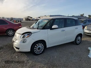 2014 FIAT 500L Easy with VIN ZFBCFABHXEZ002476, listed as a Copart auction lot 41791875 with 205,093 mi miles and Salvage Title. Bid and sale history available at carsss.com. Image 1.
