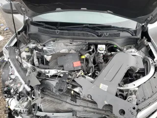 2025 Chevrolet Trax 2RS with VIN KL77LJEP1SC005739, listed as a Copart auction lot 88819335 with 5,800 mi miles and Salvage Title. Bid and sale history available at carsss.com. Image 12.