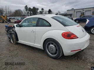 2012 Volkswagen Beetle 2.5L PZEV with VIN 3VWJP7AT8CM634558, listed as a Copart auction lot 52759945 with 0 mi miles and Clean Title. Bid and sale history available at carsss.com. Image 2.