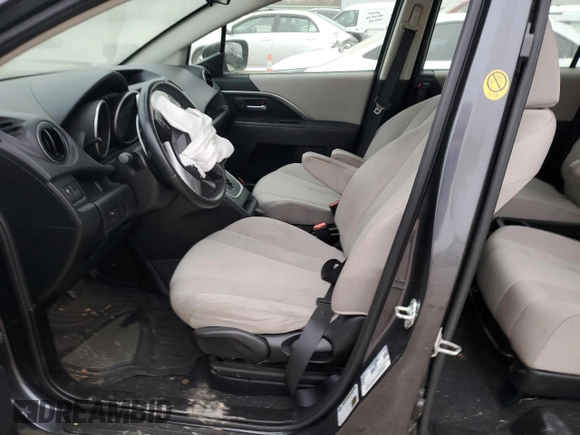 2013 Mazda 5 Touring with VIN JM1CW2CL8D0162400, listed as a Copart auction lot 82558624 with Not provided miles and Salvage title. Bid and sale history available at DreamBid. Image 7.