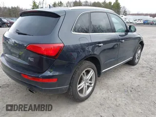 2013 Audi Q5 Premium Plus with VIN WA1LFAFP1DA017972, listed as a IAAI auction lot 42042454 with 129,637 mi miles. Bid and sale history available at carsss.com. Image 4.