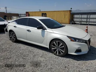 2019 Nissan Altima SR with VIN 1N4BL4CV8KC219519, listed as a Copart auction lot 54791305 with 60,663 mi miles and Salvage Title. Bid and sale history available at DreamBid. Image 4.