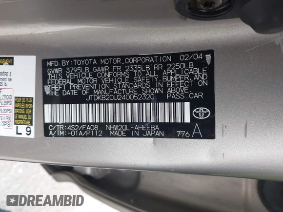 2004 Toyota Prius with VIN JTDKB20U240052320, listed as a IAAI auction lot 42023219 with 177,884 mi miles. Bid and sale history available at carsss.com. Image 9.