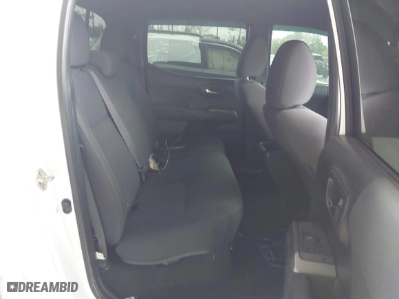 2016 Toyota Tacoma SR with VIN 5TFCZ5AN3GX039919, listed as a IAAI auction lot 41607382 with 107,703 mi miles. Bid and sale history available at carsss.com. Image 8.