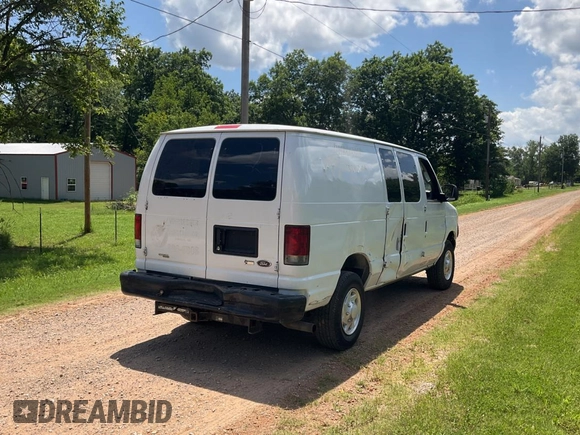 2014 Ford Econoline Cargo Commercial with VIN 1FTSE3EL5EDA40007, listed as a Copart auction lot 64664305 with 213,836 mi miles and Clean title. Bid and sale history available at DreamBid. Image 4.