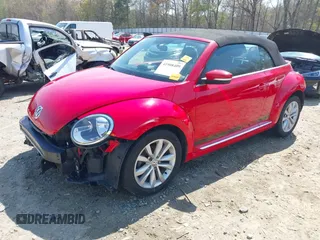 2015 Volkswagen Beetle с VIN 3VW5A7AT8FM817899, выставлен на аукционе IAAI как лот 41908409 с пробегом 134 420 миль миль и . История ставок и продаж доступна на DreamBid. Изображение 18.