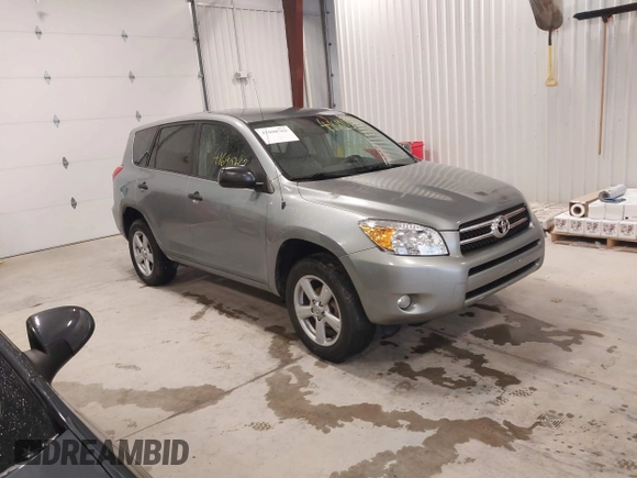 2008 Toyota RAV4 with VIN JTMBD33V985153917, listed as a IAAI auction lot 41690762 with 175,408 mi miles. Bid and sale history available at carsss.com. Image 1.