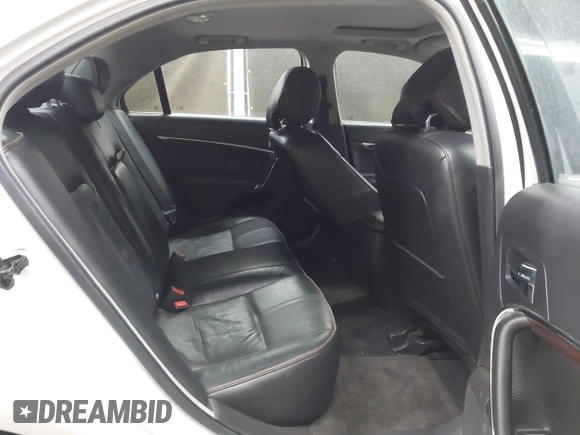 2012 Lincoln MKZ Hybrid with VIN 3LNDL2L39CR819759, listed as a IAAI auction lot 41968714 with 290,777 mi miles and . Bid and sale history available at DreamBid. Image 8.