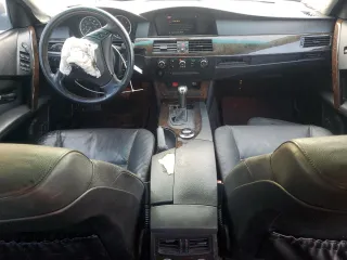 2005 BMW 5 Series 525i with VIN WBANA53525B863723, listed as a Copart auction lot 61230645 with 209,294 mi miles and Salvage title. Bid and sale history available at DreamBid. Image 8.