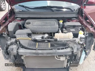 2020 Jeep Cherokee Latitude с VIN 1C4PJLCBXLD506409, выставлен на аукционе IAAI как лот 42110399 с пробегом 64 332 миль миль и . История ставок и продаж доступна на DreamBid. Изображение 10.